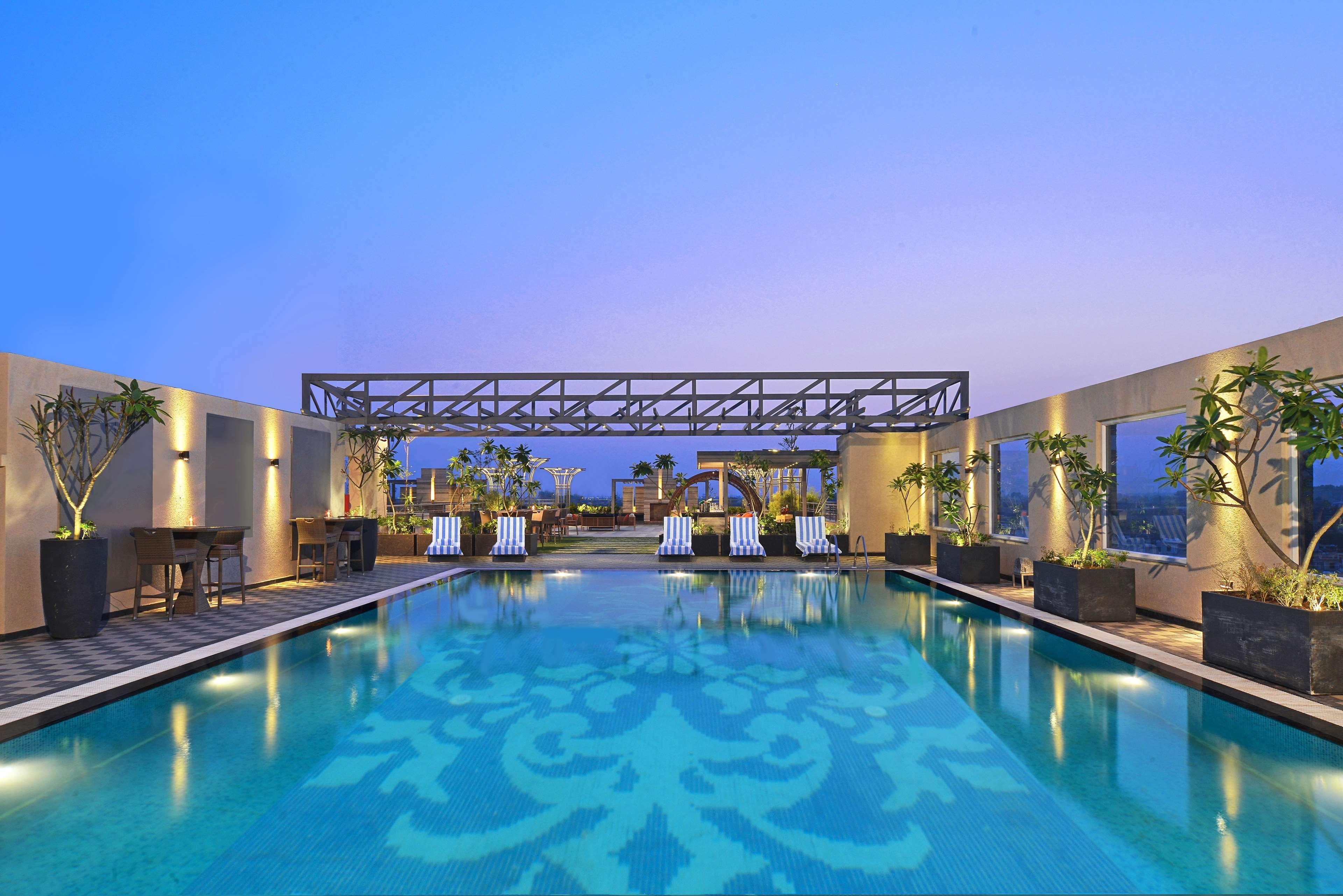 Radisson Chandigarh Zirakpur Extérieur photo The Park, Hyderabad